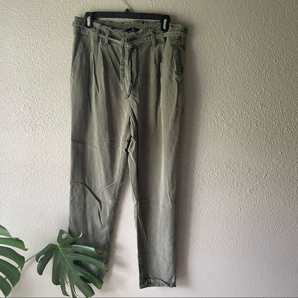 Gap Olive Green Paperbag Pants